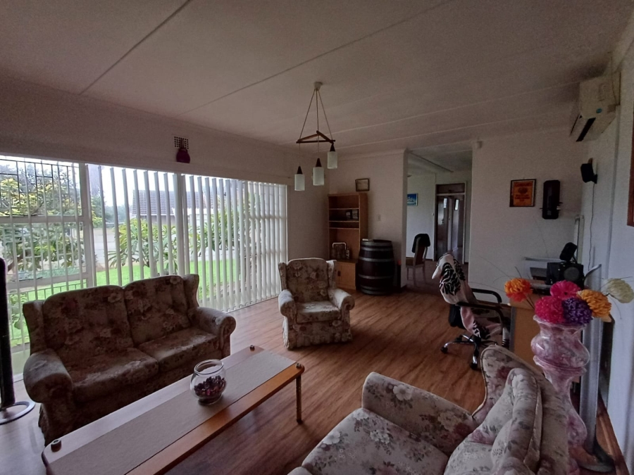 4 Bedroom Property for Sale in Vredenburg Western Cape
